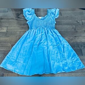 Like New Women’s Sz L Blue Blu Pepper Smocked V-Neck Mini Dress